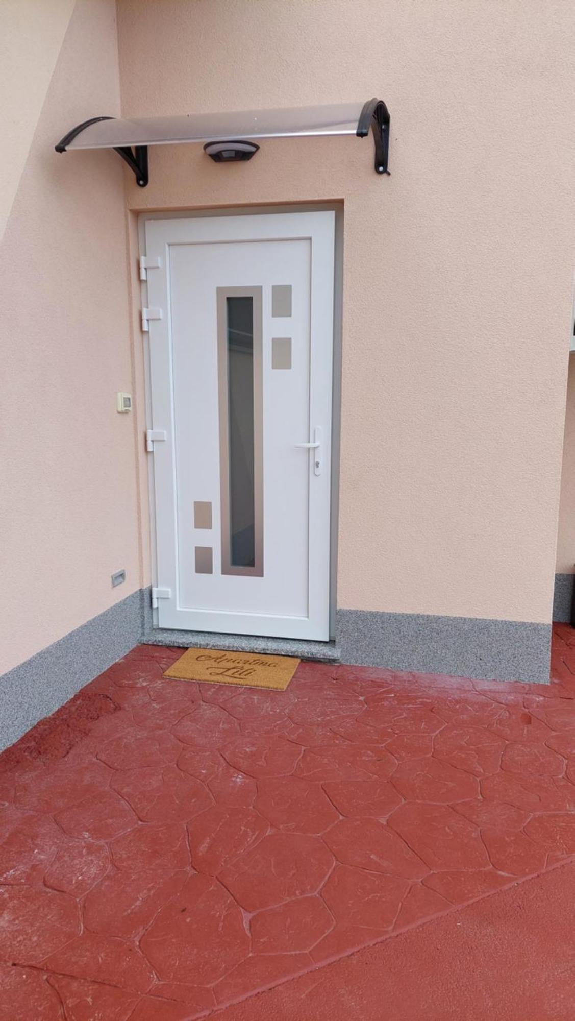 Apartma Lili Izola Zewnętrze zdjęcie
